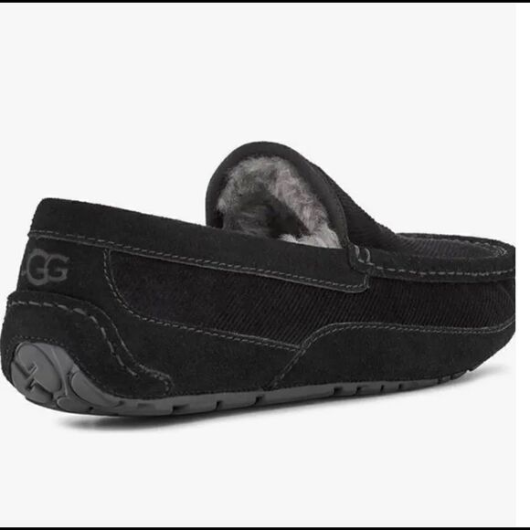 UGG Men ASCOT Corduroy II - Picture 8 of 11